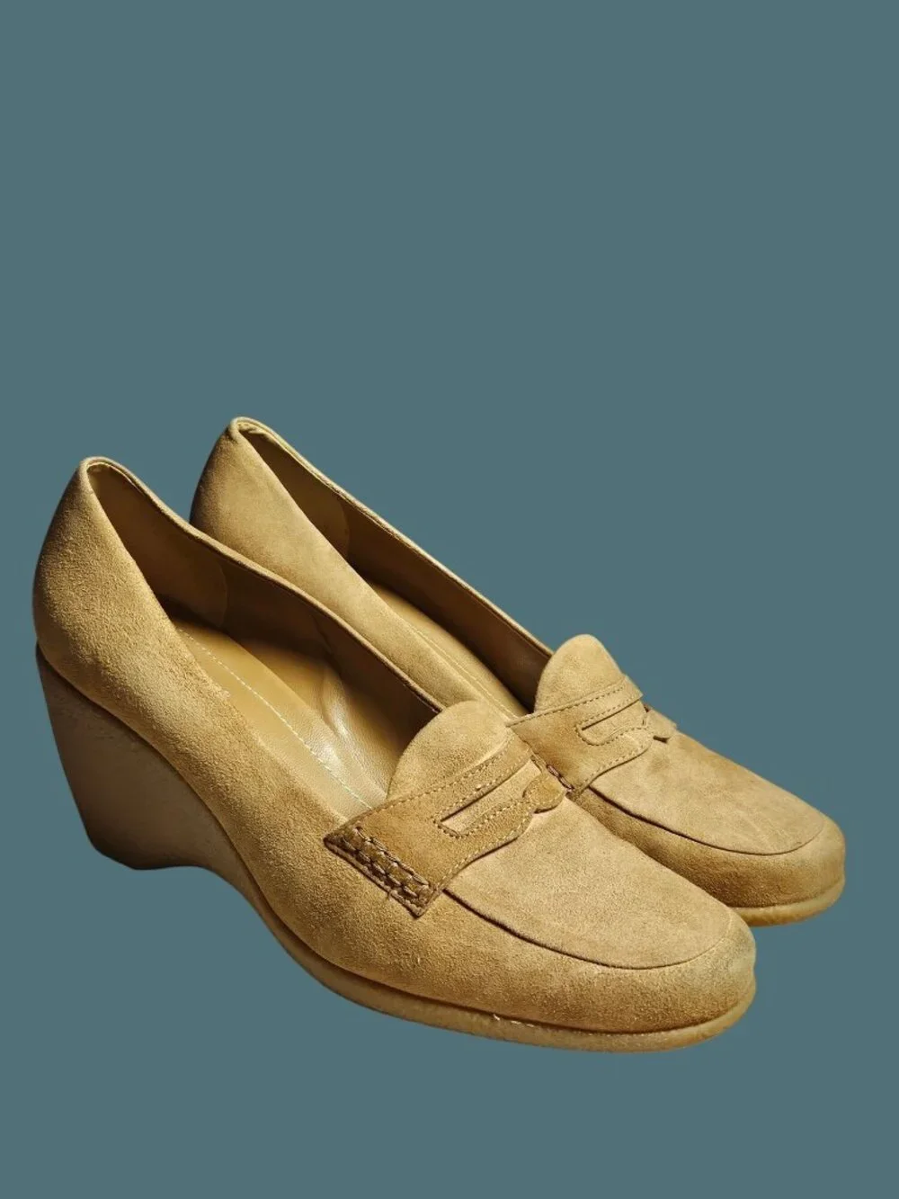 Franco Sarto Y2K Preppy Neutral Suede Penney Loafer Wedge Heel Women Size 8.5M